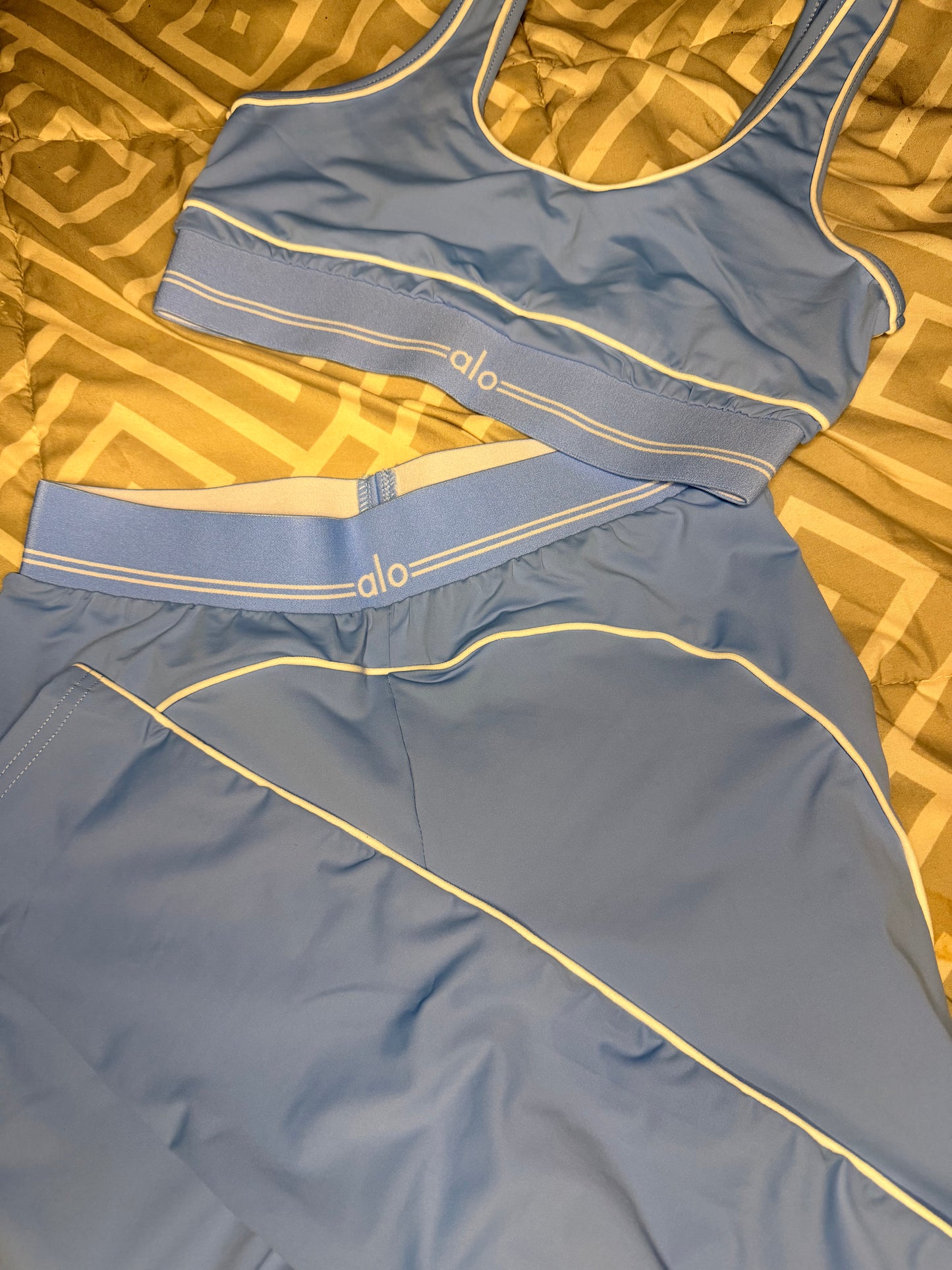 Blue Alo bra & leggings set
