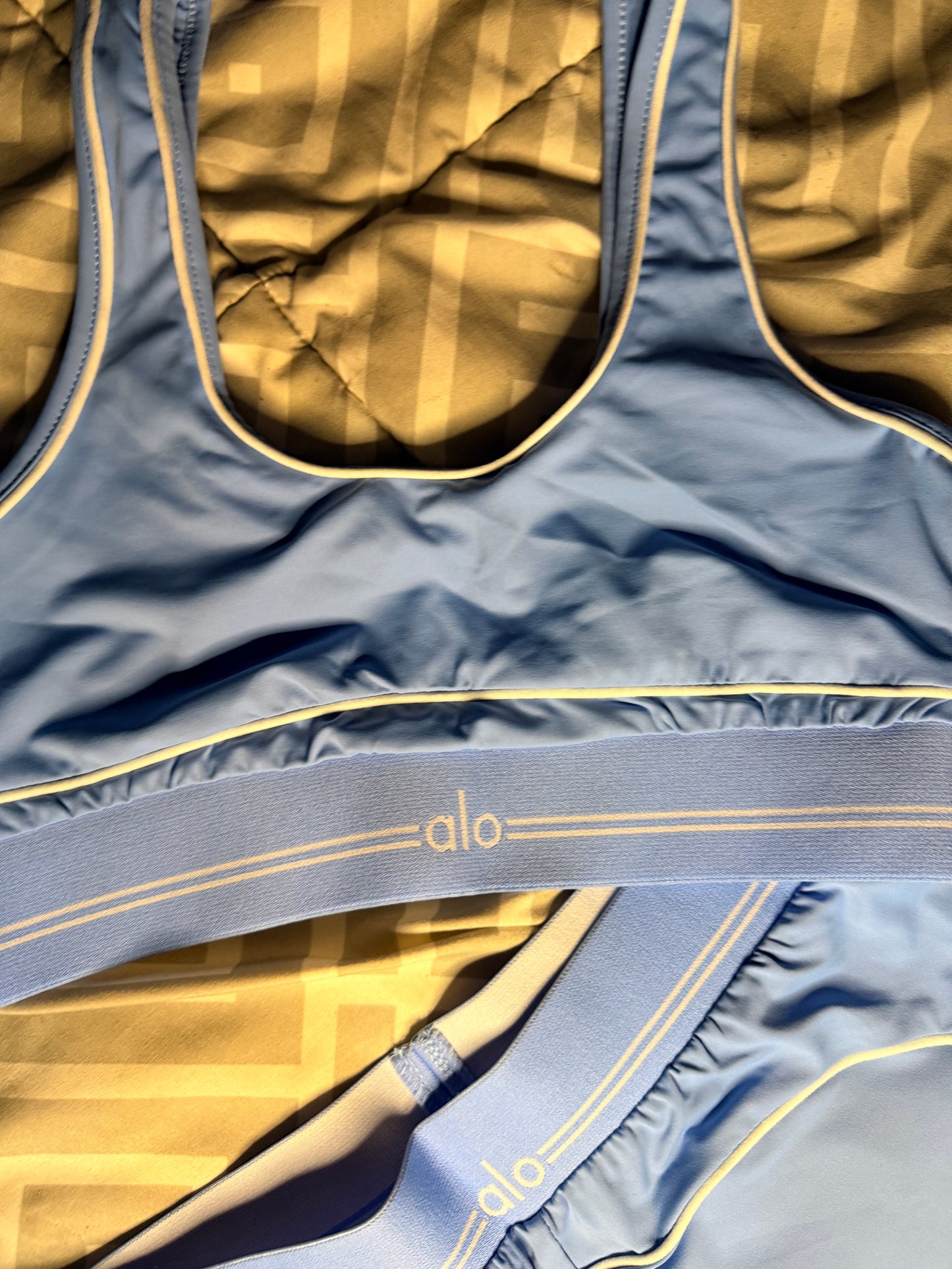 Blue Alo bra & leggings set
